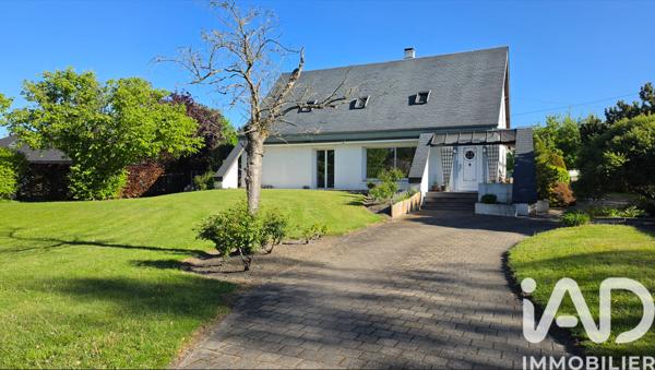 Maison à vendre 7 pièces 161 m² Saint-Amand-les-Eaux