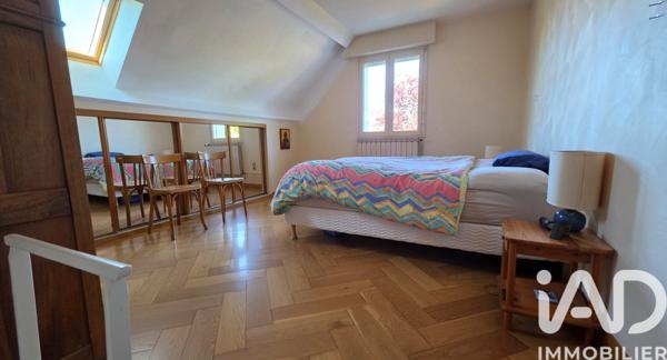 Maison à vendre 7 pièces 161 m² Saint-Amand-les-Eaux