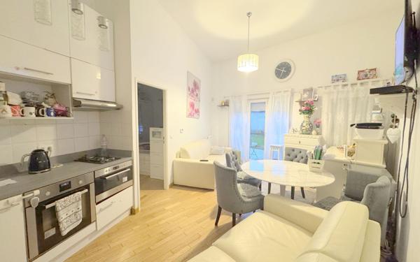 Appartement à vendre    2 pièces •  Drancy