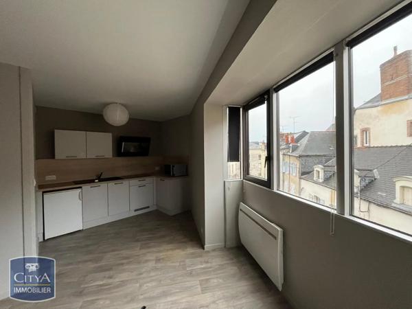 Appartement à louer 1 pièce 36.97m² Laval (53000)