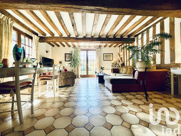 Maison 5 pièces de 119 m² à Bonneville-la-Louvet (14130)