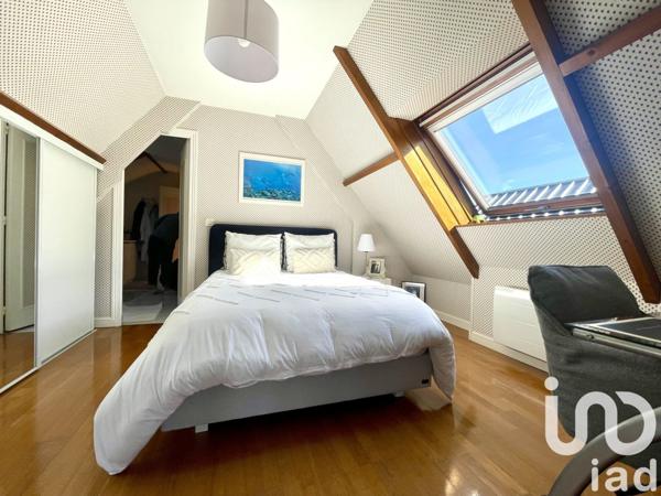 Maison 5 pièces de 119 m² à Bonneville-la-Louvet (14130)