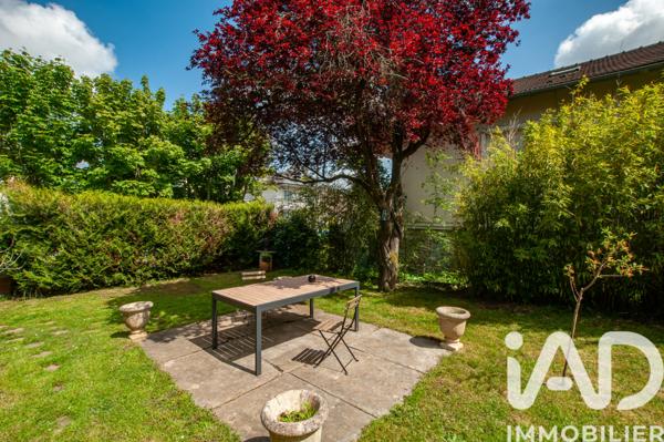 Maison à vendre 7 pièces 139 m² La Celle-Saint-Cloud