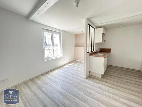 Appartement à louer 1 pièce 22.99m² Tours (37000)