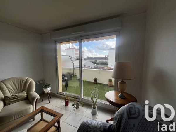 Appartement 3 pièces de 77 m² à Rezé (44400)