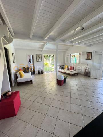 Vente Maison114 m² - 5 Pièces - LE GOSIER (97190)