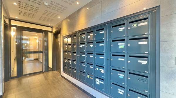 APPARTEMENT T3 À CHÂTILLON, AVENUE DE PARIS, RÉSIDENCE RÉCENTE AVEC PARKING