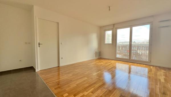 APPARTEMENT T3 À CHÂTILLON, AVENUE DE PARIS, RÉSIDENCE RÉCENTE AVEC PARKING