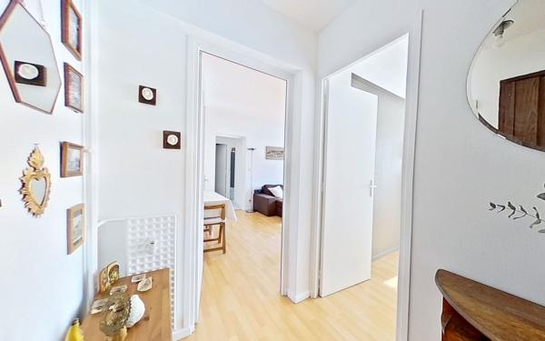 Appartement à vendre    2 pièces • 49,35 m2 Lyon 4