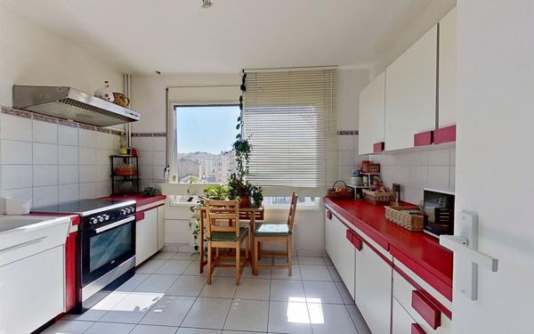 Appartement à vendre    2 pièces • 49,35 m2 Lyon 4