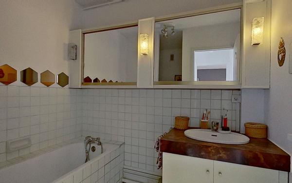 Appartement à vendre    2 pièces • 49,35 m2 Lyon 4