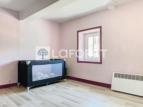 Achat maison près de AIRVAULT - 5 pièce(s) - 157 m² - 105 440 €