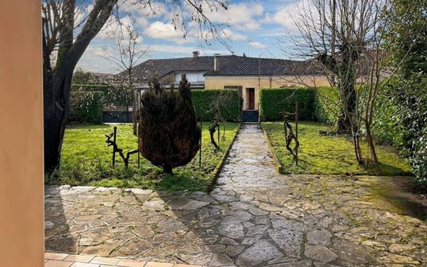 Maison à vendre    6 pièces •  Fleurance