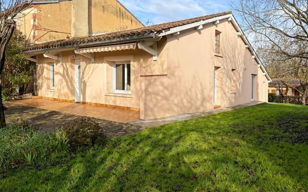 Maison à vendre    6 pièces •  Fleurance