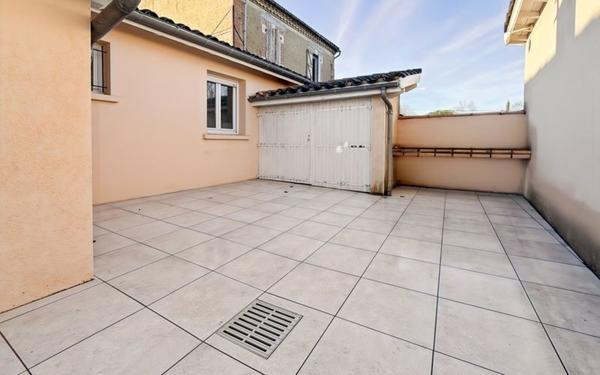 Maison à vendre    6 pièces •  Fleurance