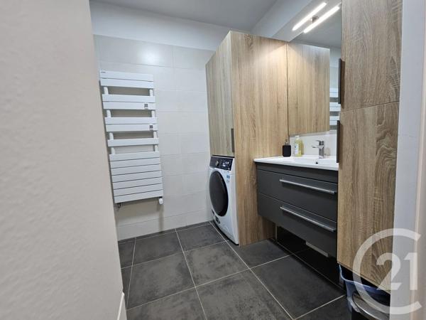 Maison à vendre  4 pièces - 77,64 m 2   LA VARENNE ST HILAIRE  - 94