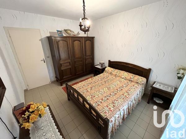 House for sale 5 rooms 118 m² Saint-Loubès