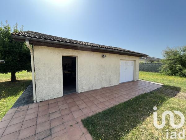 House for sale 5 rooms 118 m² Saint-Loubès