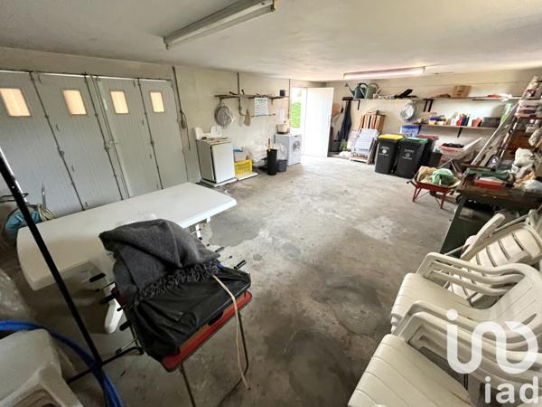 House for sale 5 rooms 118 m² Saint-Loubès