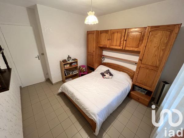 House for sale 5 rooms 118 m² Saint-Loubès