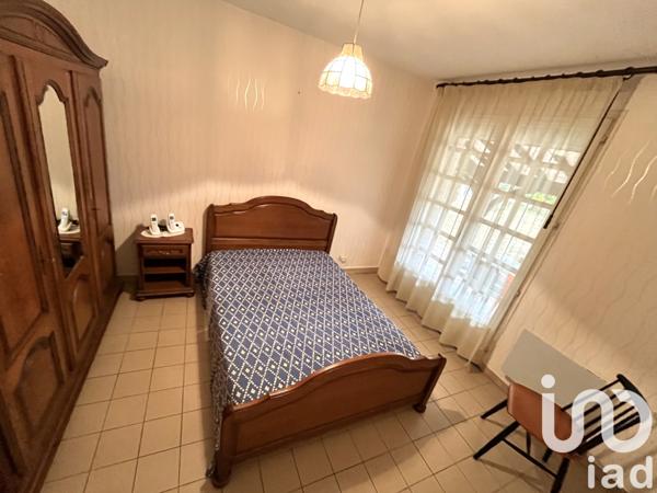 House for sale 5 rooms 118 m² Saint-Loubès