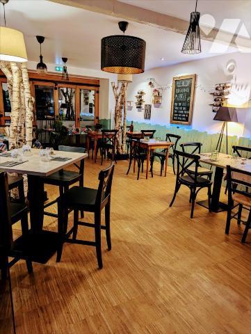 PLEYBEN- Murs et fonds de commerce