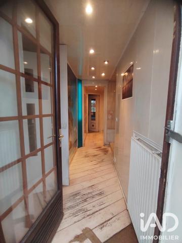Murs commerciaux  à vendre 340 m² Suresnes