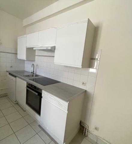 Appartement de 5 pièces principales situé en centre ville de Compiègne