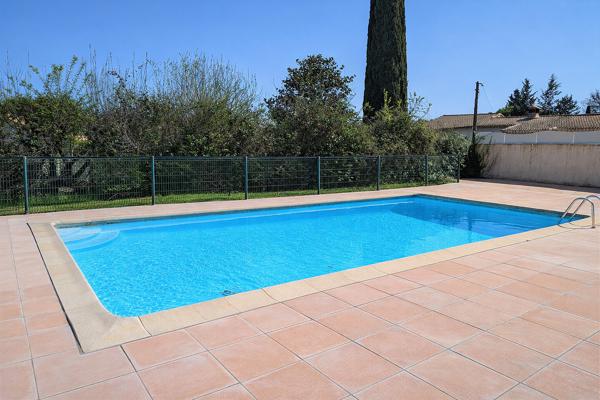 VILLA FAMILIALE AVEC JARDIN PAYSAGER