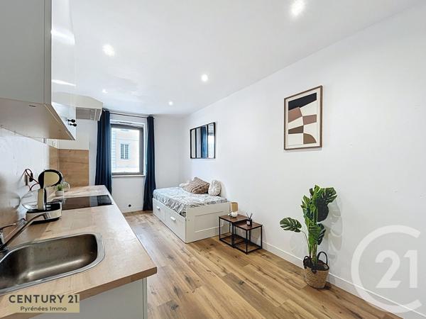 Immeuble à vendre  84 m2 ST GAUDENS - 31