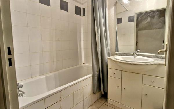 Appartement à vendre    3 pièces •  Carcassonne