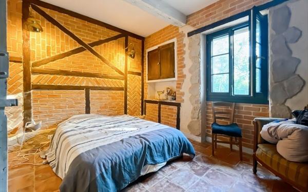 Maison à vendre    4 pièces •  Montaut-les-Créneaux