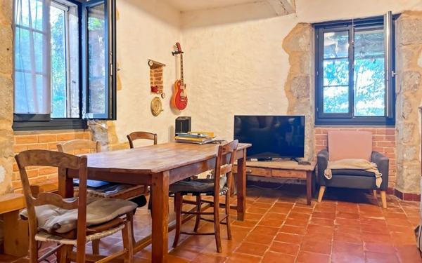 Maison à vendre    4 pièces •  Montaut-les-Créneaux