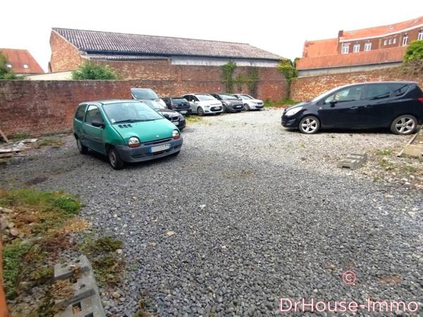 Loft / Atelier à vendre 4 pièces de 390 m²
