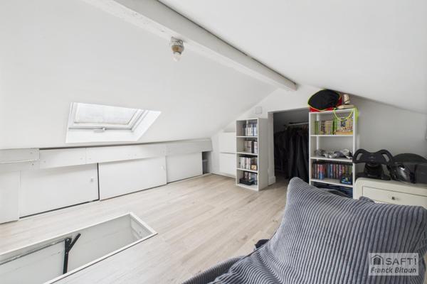 Parc de Bécon. Maison rénovée avec piscine, jardin et terrasse.