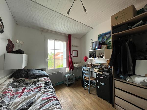 Maison de Bourg Saint-Denis d'Oléron - 6 pièces - SH 160 m²