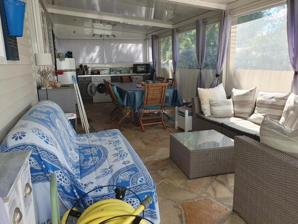 Vente                                                      Terrain
                        
                                         200 m2                     à Fréjus