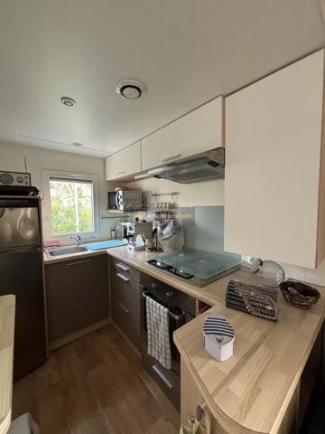 Vente                                                      Terrain
                        
                                         200 m2                     à Fréjus