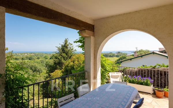 Socoa, Une vue à couper le souffle, un potentiel rare : cette villa face à l’océan n’attend que sa r