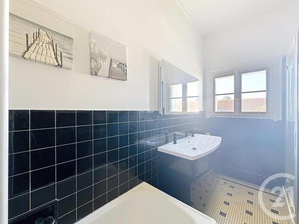 Maison à vendre  9 pièces - 198,20 m2 LUCON - 85