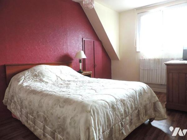 ANCIEN CORPS DE FERME A PLOUARET