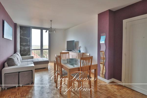 Athis-Mons (91200) F3 57m² situé au deuxième étage.