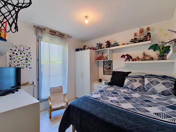 Location                                                      Appartement
                        
                     4 pièces                      72 m2                     à Bonneuil-sur-Marne