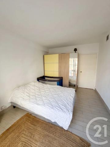 Appartement à vendre  3 pièces - 55 m 2   CANNES  - 06