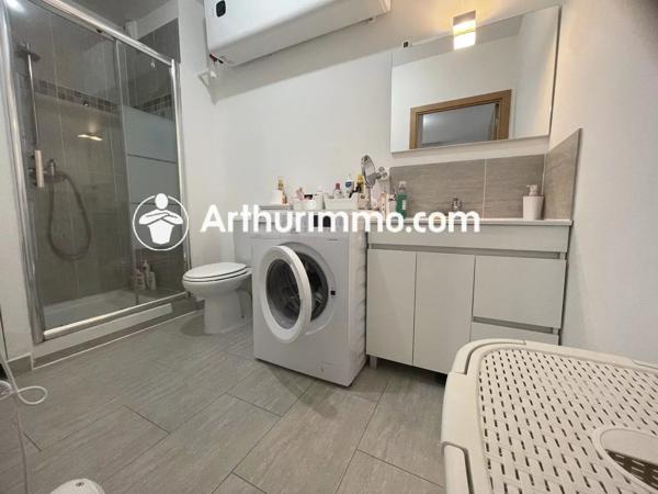 Location                                                      Appartement
                        
                     2 pièces                      39 m2                     à Brie-Comte-Robert