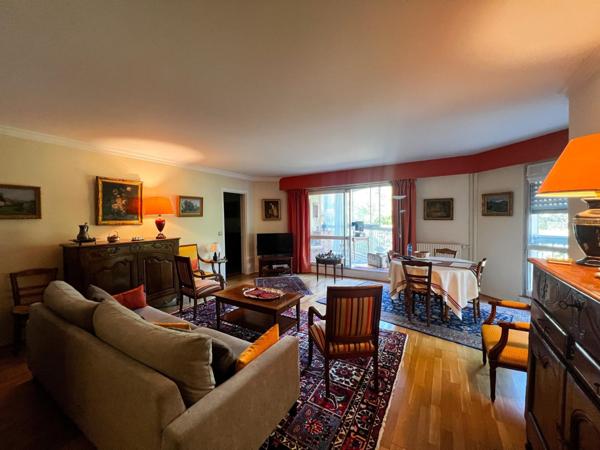 Appartement à LE CHESNAY, 78150 - 5 pièces 128m²
