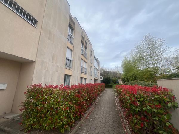 Appartement à LE CHESNAY, 78150 - 5 pièces 128m²