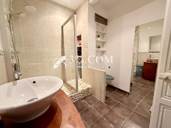 Appartement 4 pièce(s) 2 chambre(s) 110 m²