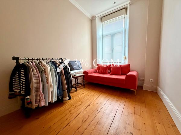 Appartement 4 pièce(s) 2 chambre(s) 110 m²