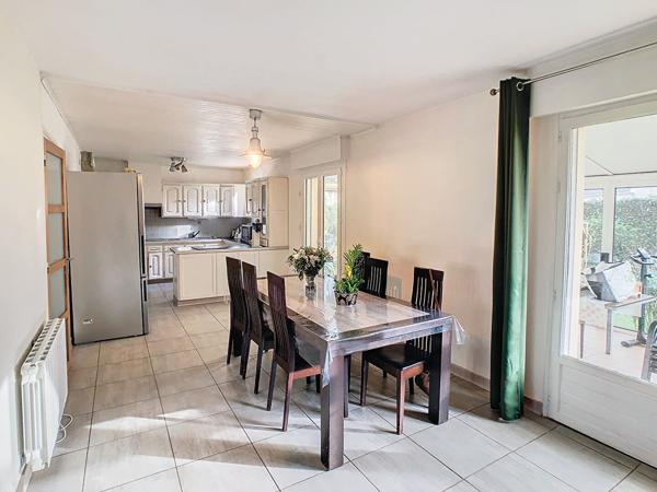 Maison Queven Proche des commodités